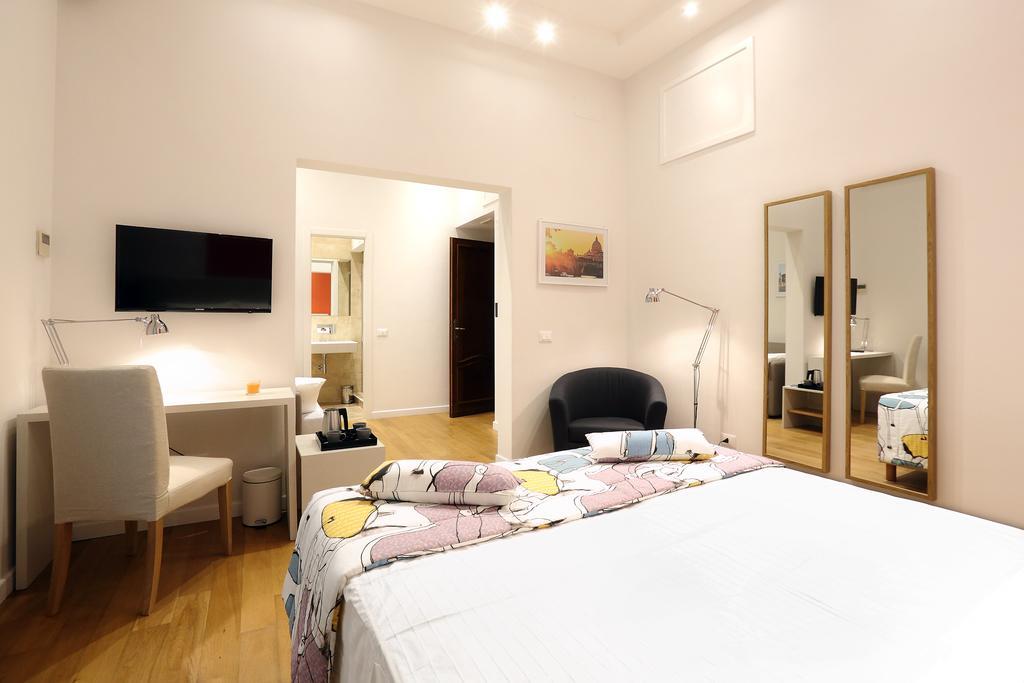 Sofia'S Suites Guesthouse Roma Phòng bức ảnh