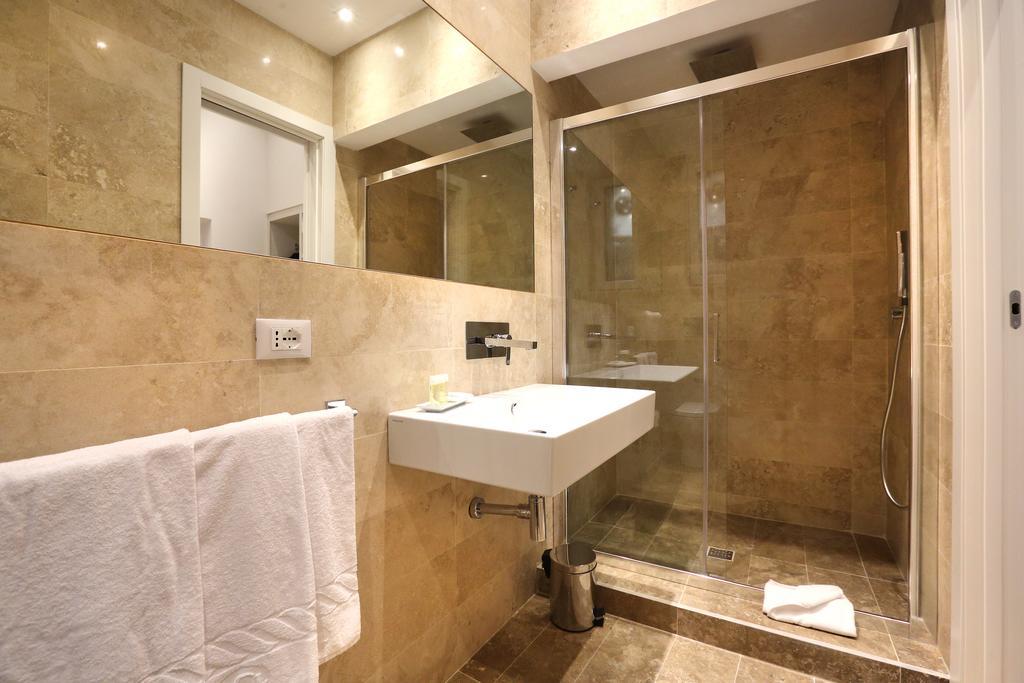 Sofia'S Suites Guesthouse Roma Phòng bức ảnh