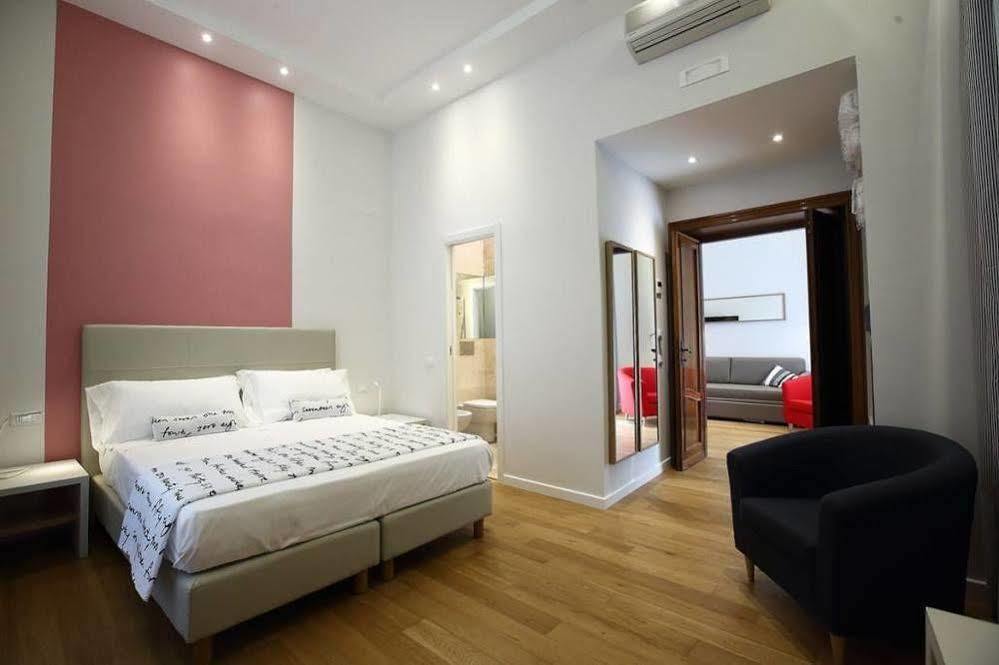 Sofia'S Suites Guesthouse Roma Ngoại thất bức ảnh